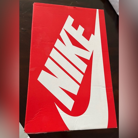 Lightly Used Nike SB Dunk High TV Signal - Picture 4 of 6